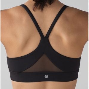 Black train times bra